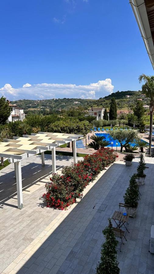 Hotel La Tombola Agropoli Extérieur photo