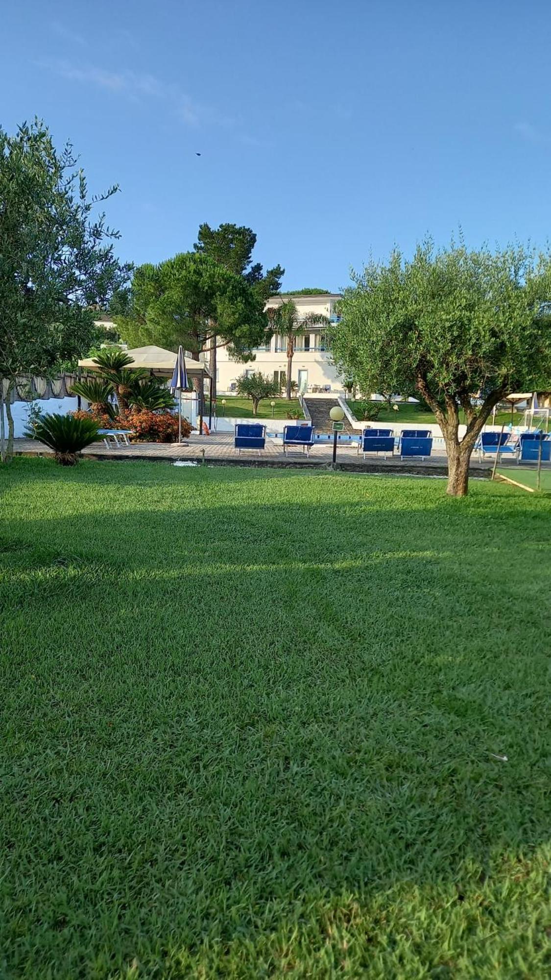 Hotel La Tombola Agropoli Extérieur photo