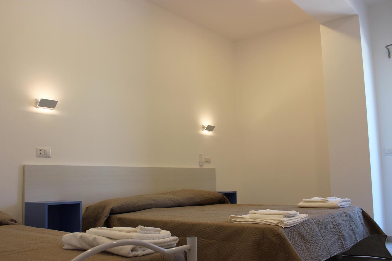 Hotel La Tombola Agropoli Extérieur photo